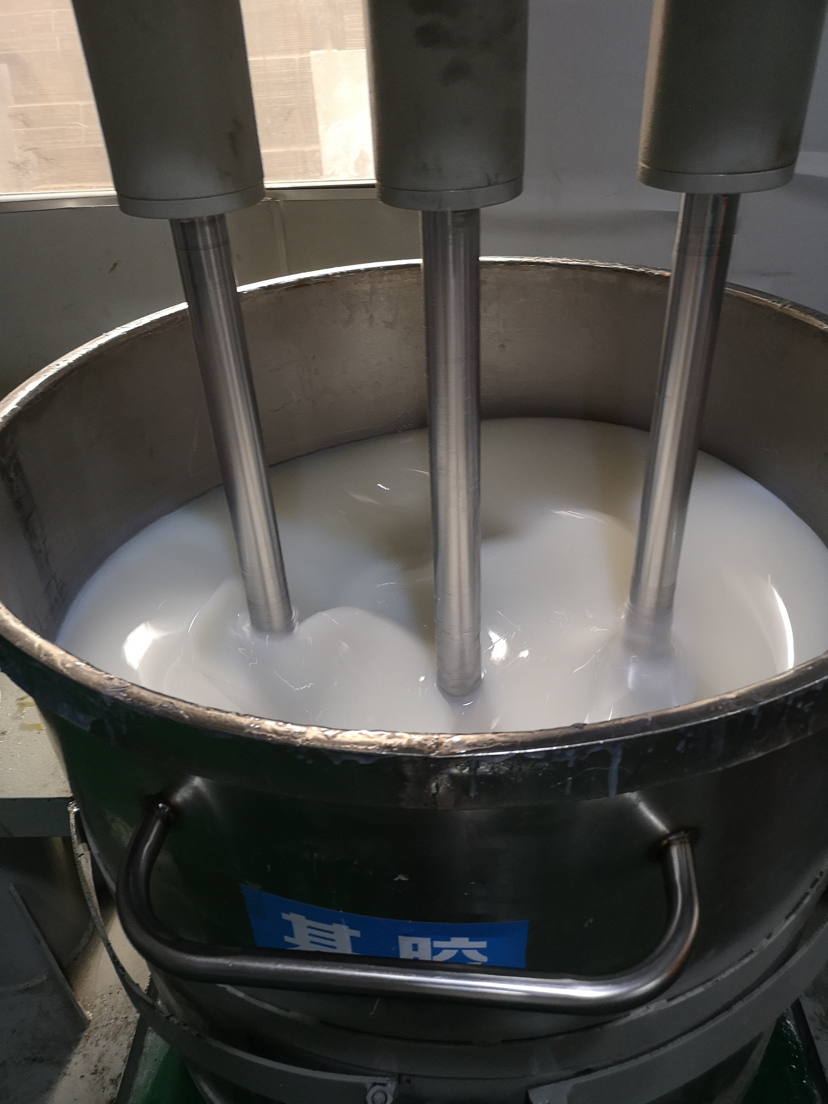 液體硅膠跟固化劑沒(méi)有攪拌均勻會(huì)有什么情況 ？